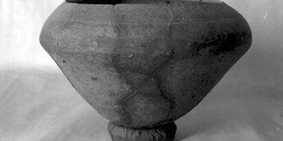 Cerámica indígena: urna funeraria