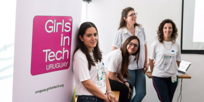 banner y equipo de Girls in Tech