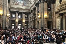 Cierre en el Salon de los pasos perdidos