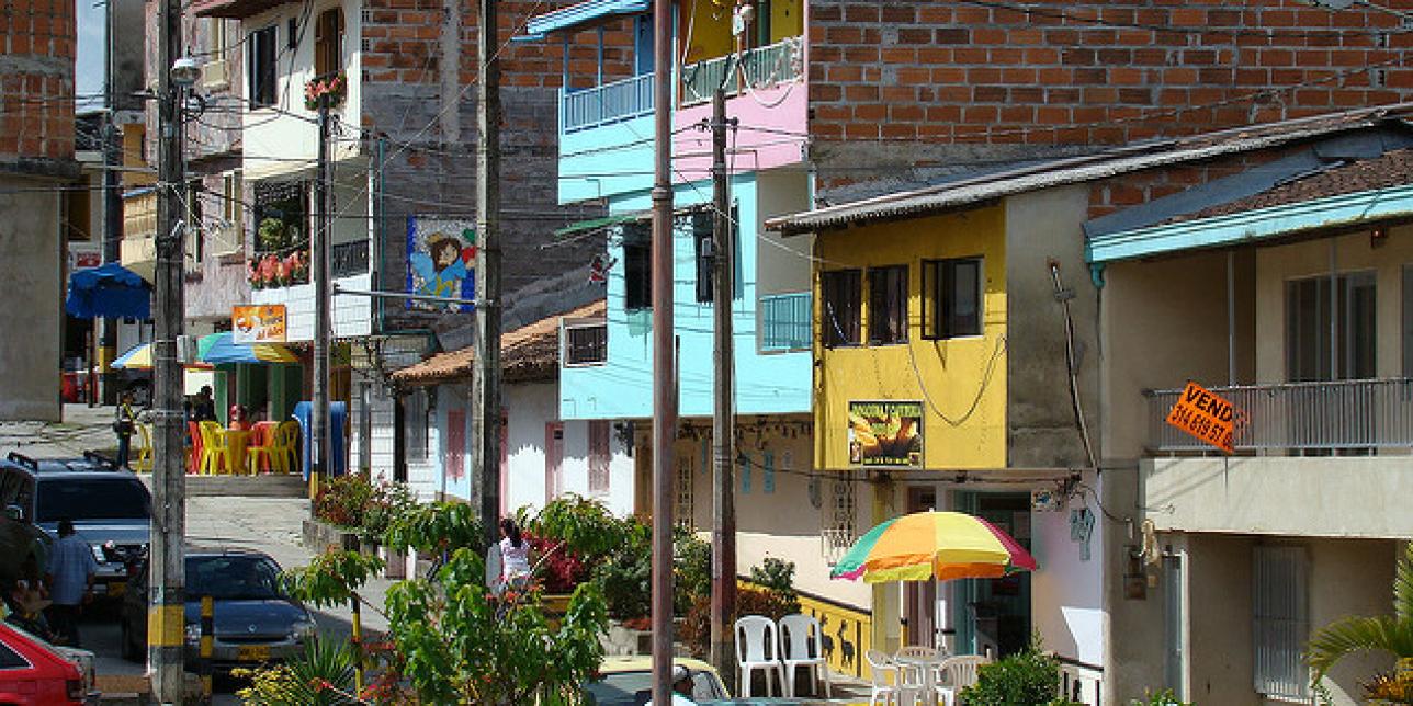 Calle en Antioquía, Colombia.