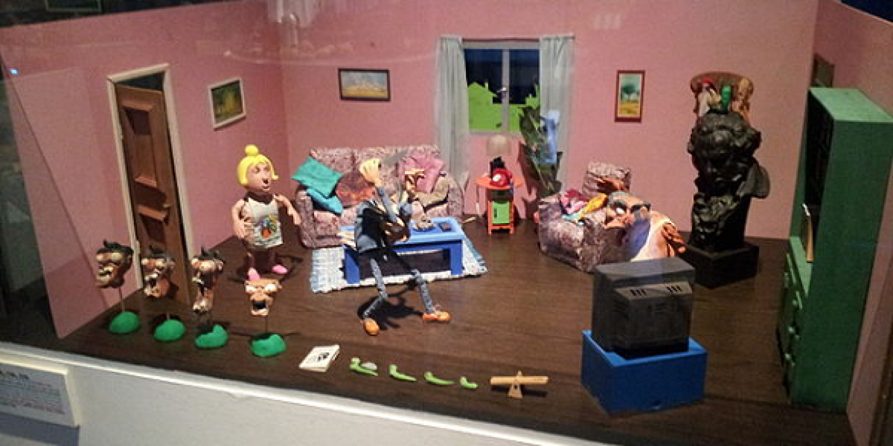 Escenario con muñecos
