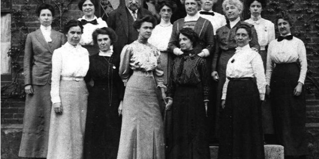 Equipo de mujeres calculadoras del astrónomo Pickering