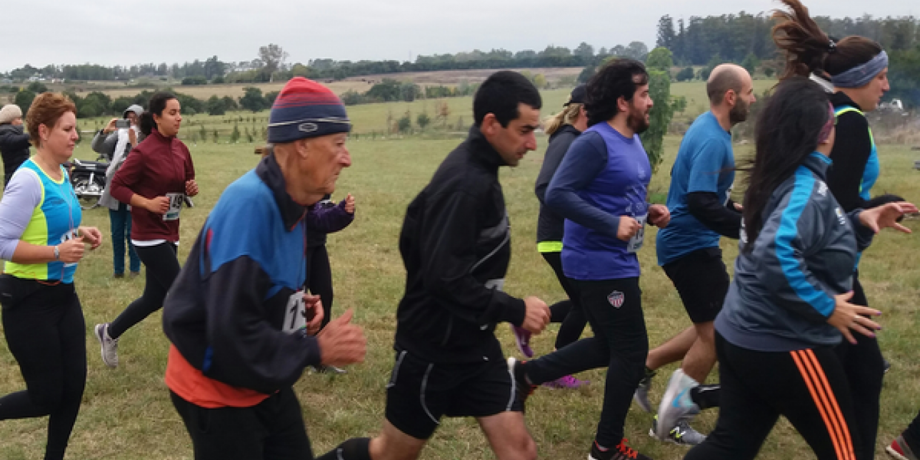 Gente corriendo.