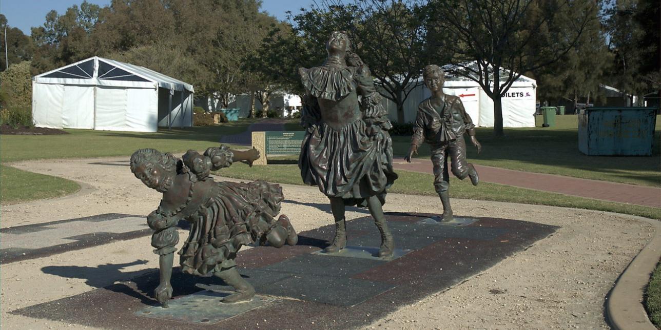 Monumento a la Rayuela en Australia