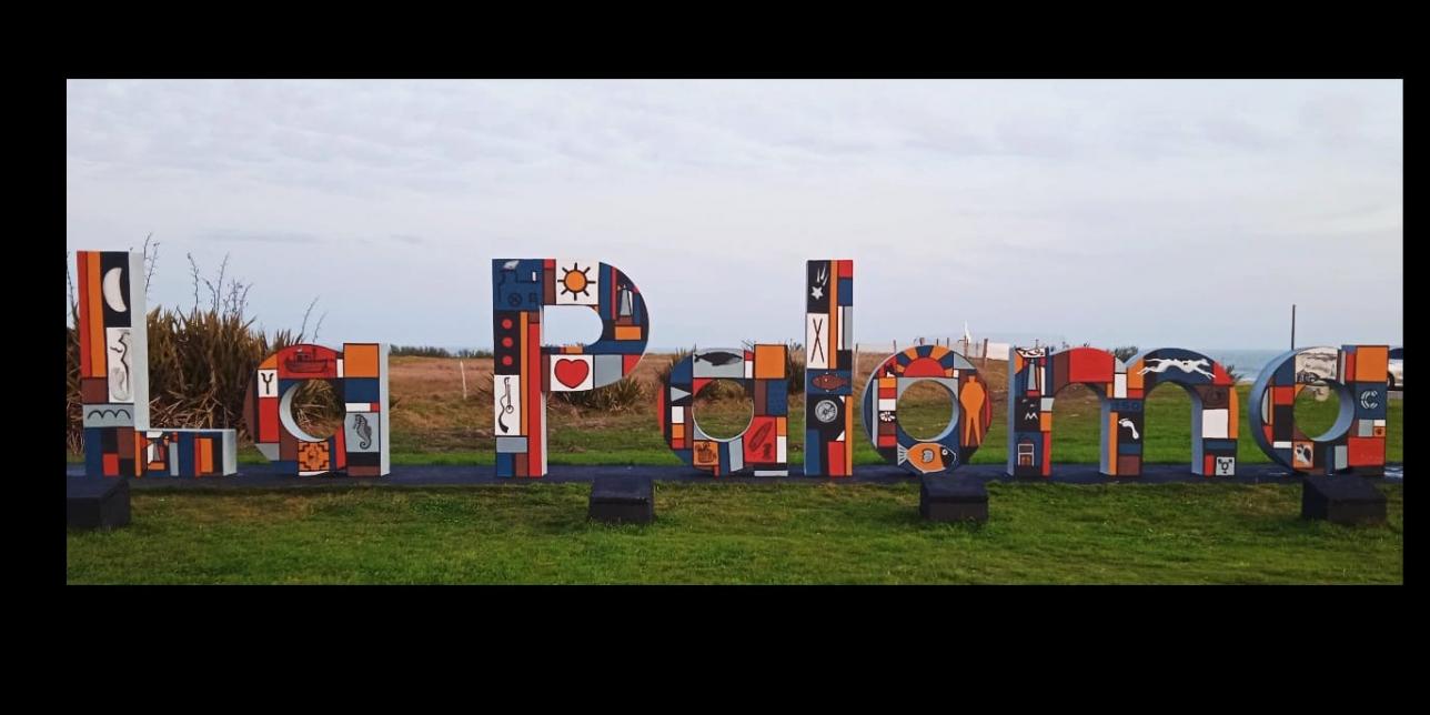 Letras pintadas con inspiración de Torres García